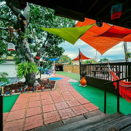 Hammocks & Mini-Golf! 10 Mins From Beach! Голливуд Экстерьер фото