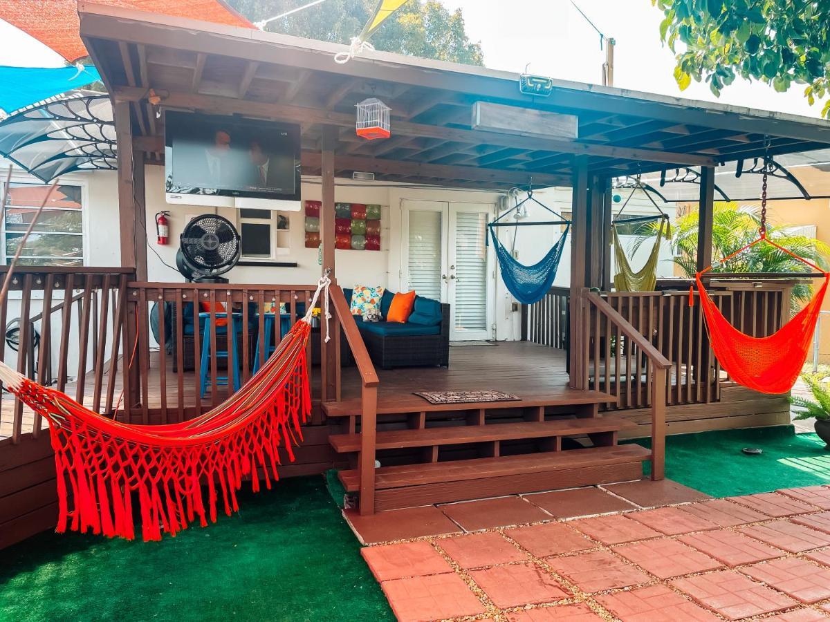 Hammocks & Mini-Golf! 10 Mins From Beach! Голливуд Экстерьер фото
